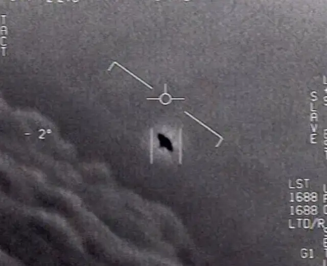 Obama: Uzaylılar gerçek ama ben onları hiç görmedim Obama: Uzaylılar gerçek ama ben onları hiç görmedim