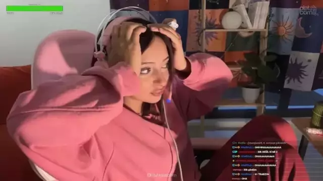 YKS’yi 1 dakika ile kaçırmıştı! Genç kadına canlı yayında para yağdı